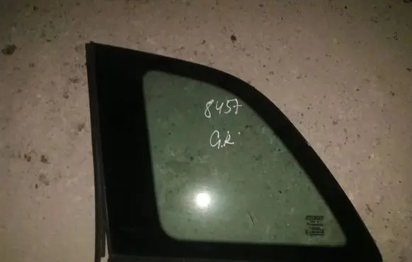 Fiat Croma Rear side window