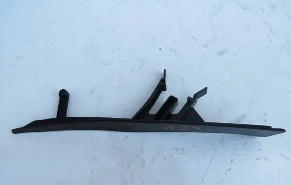 Volvo XC60 Fender end trim 32219167