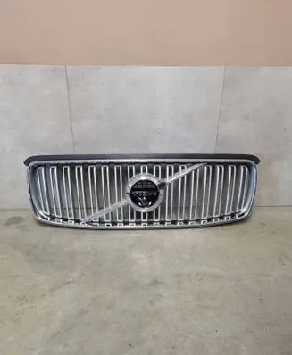 Volvo XC90 Front bumper upper radiator grill 31425936 31425933 31425096