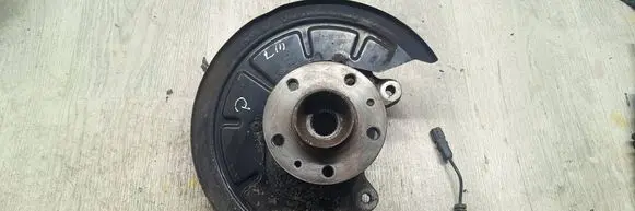 Renault Laguna III Front wheel hub spindle knuckle 400140006R