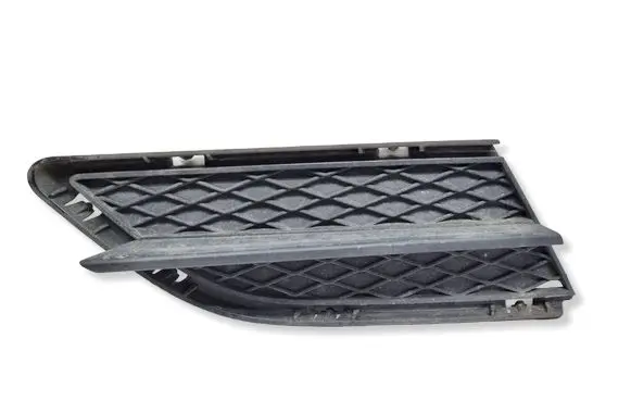 BMW 3 E90 E91 Front bumper lower grill 7138418 51117138418