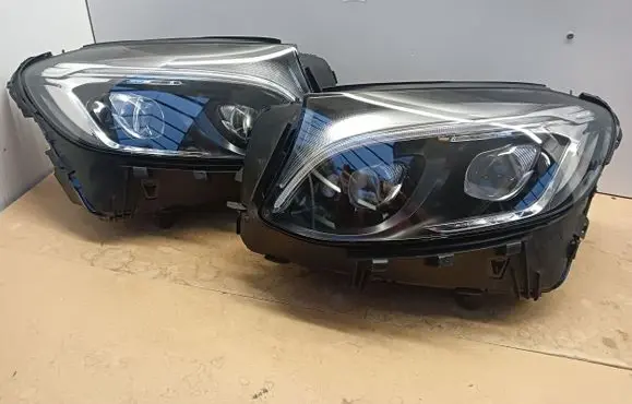 Mercedes-Benz GLC X253 C253 Headlight/headlamp 2539060301