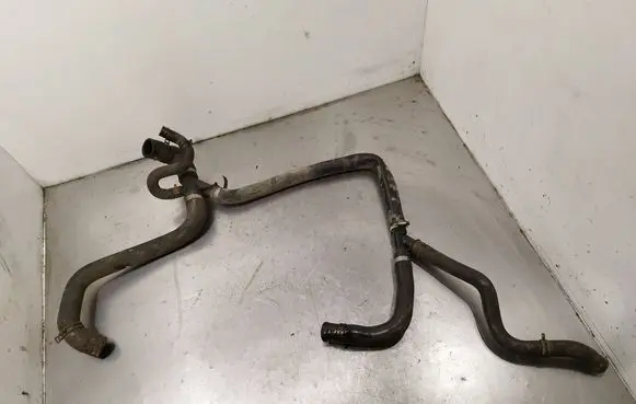 Ford Transit Engine coolant pipe/hose 922318