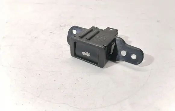 Lexus GS 250 350 300H 450H Tailgate/boot open switch button 5544630270