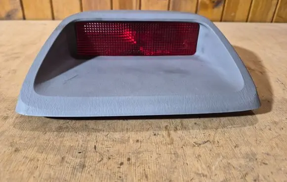 Mazda 323 Third/center stoplight 0509317 E13020135