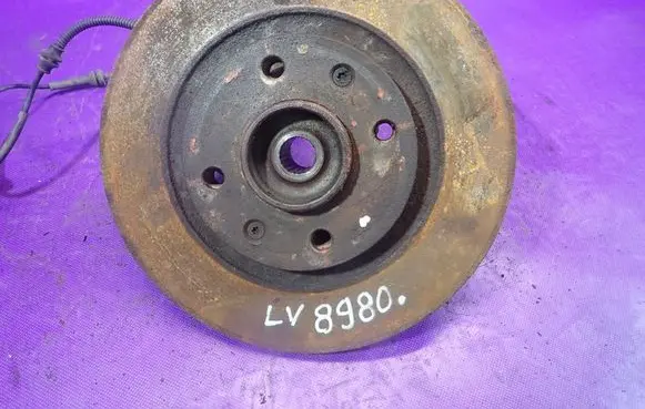 Citroen C3 Front wheel hub spindle knuckle
