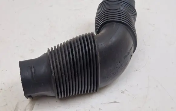Mini Cooper Countryman R60 Air intake duct part 7812951