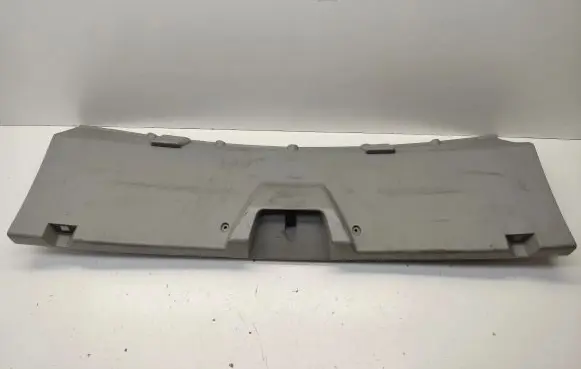 Trunk/boot sill cover protection