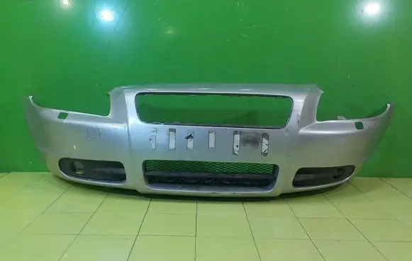 Volvo C70 Front bumper PRZOD TP242