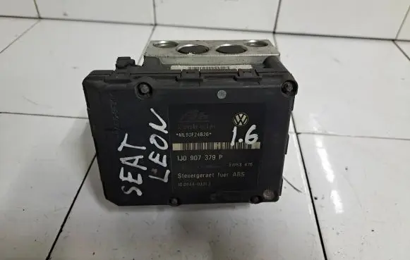 Volkswagen Golf IV ABS Pump 1J0907379P 10094903313 MLS0F24B26