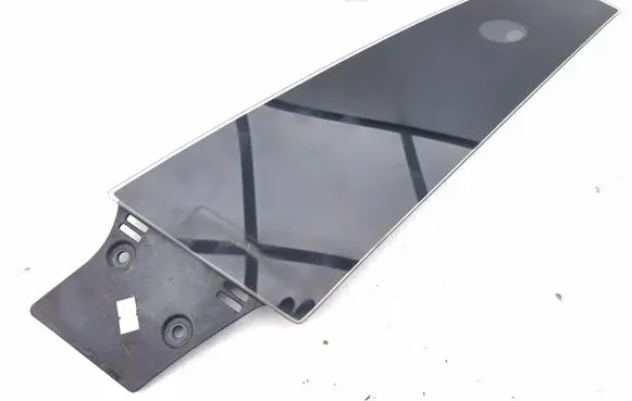 Tesla Model S (B) Pillar trim (exterior) 108389900B 109230600C