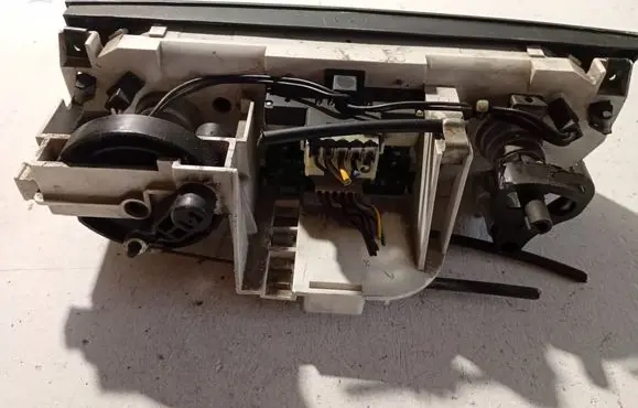 Fiat Siena Central console control unit 887965