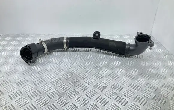 Audi A3 S3 8V Intercooler hose/pipe 04L145762AD 04L145828D 04L131111M