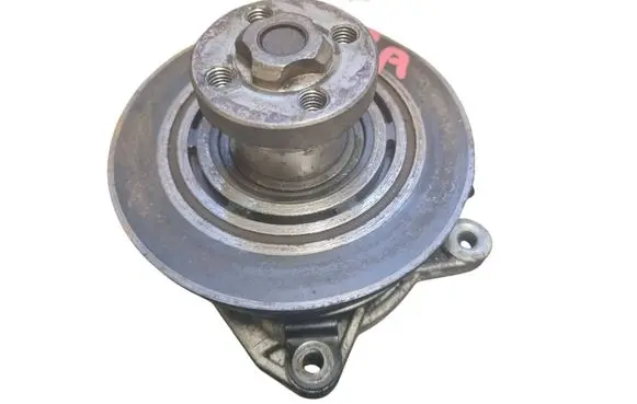 Volkswagen Golf V Water pump 03C888727D
