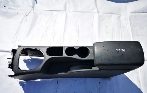 Nissan Qashqai Armrest 96910jd000