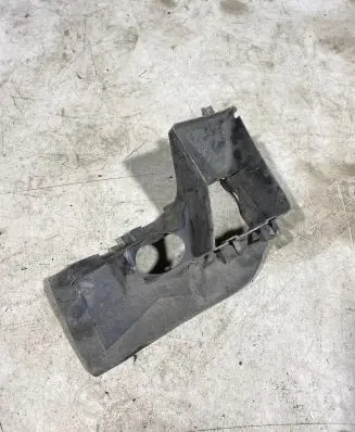 Audi A4 S4 B5 8D Air intake duct part 8d0117336c