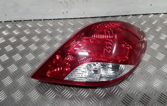 Rear/tail lights