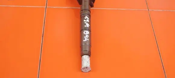 Mercedes-Benz C AMG W204 Fuel injector 0445115064 19MB44