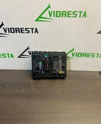 Renault Clio V Fuse module 284B74633R