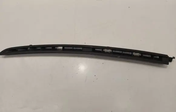 Volkswagen PASSAT B8 Quarter panel pressure vent 5NA857476