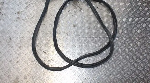Volkswagen Touran II Loading door rubber seal (on body) 1T0827705J