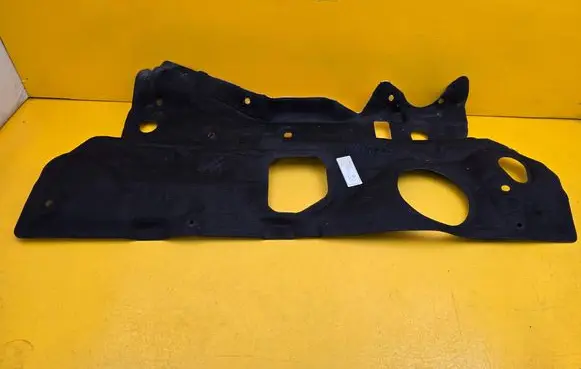 Lynk u0026 co 01 Engine compartment bulkhead 8890012719