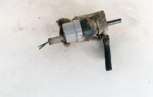 Audi 80 90 S2 B4 Windscreen/windshield washer pump