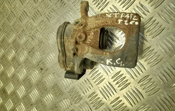 Nissan X-Trail T32 Rear brake caliper 440104CA0A