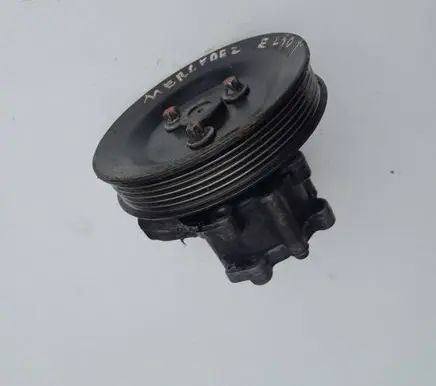 Mercedes-Benz E W210 Power steering pump 8042360010