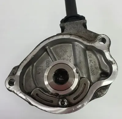 Mercedes-Benz B W246 W242 Vacuum pump