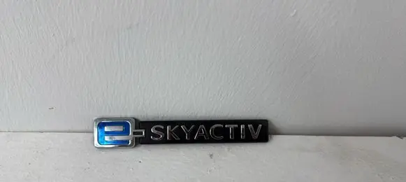 Mazda MX-30 Manufacturer badge logo/emblem DN4E-51-771