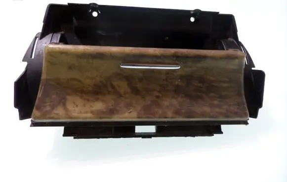 Ashtray (front)