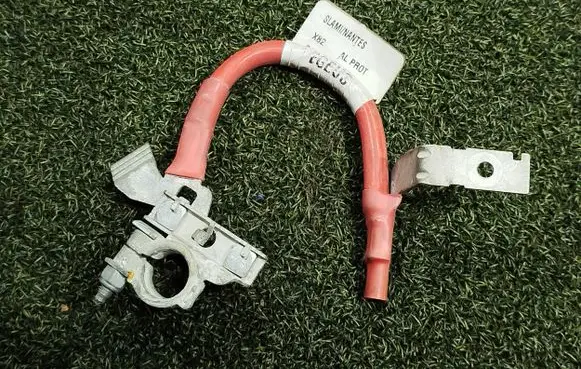 Renault Trafic III (X82) Positive cable (battery) 243867980R