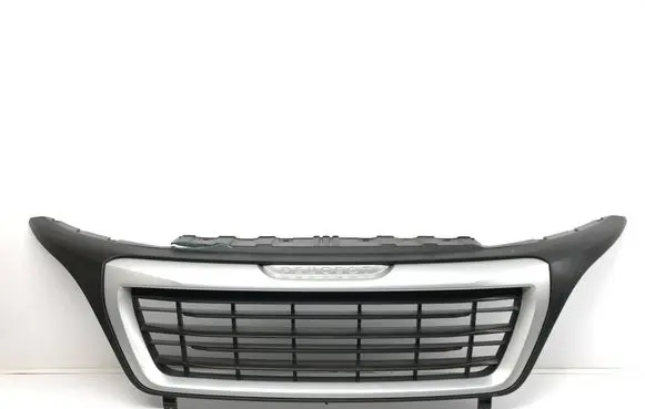 Peugeot Boxer Front bumper upper radiator grill 1314847070