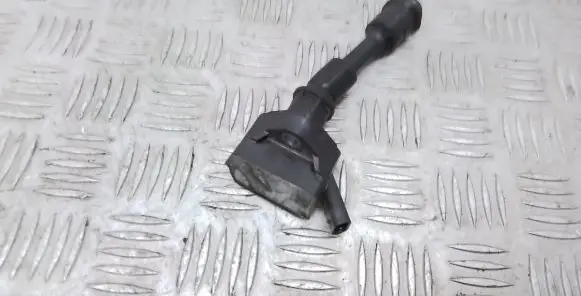 High voltage ignition coil