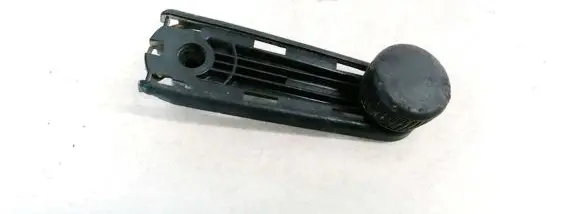Volkswagen PASSAT B3 Front door window winding handle 357837581
