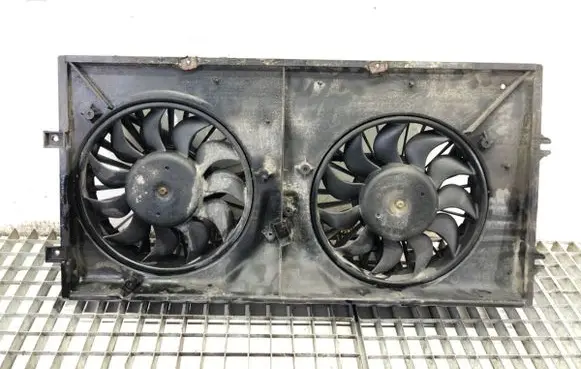 Volkswagen Transporter - Caravelle T4 Fan set 701121207B