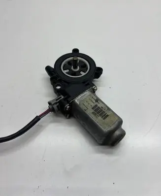 Jeep Cherokee III KJ Front door window regulator with motor 400612