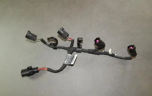 Audi Q5 SQ5 Fuel injector wires 06L971627A