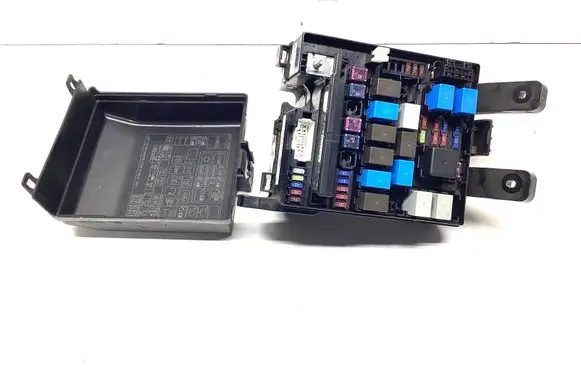 Hyundai ix35 Fuse box set 919502S010 1879001316 914182Y350