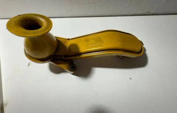 Volvo V70 Oil sump strainer pipe 31330963