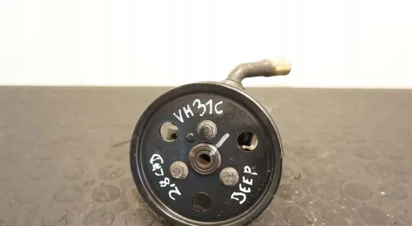 Jeep Cherokee III KJ Power steering pump