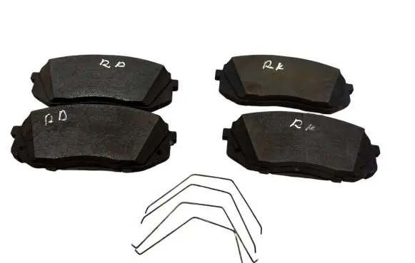 Hyundai Tucson TL Brake pads (front) 