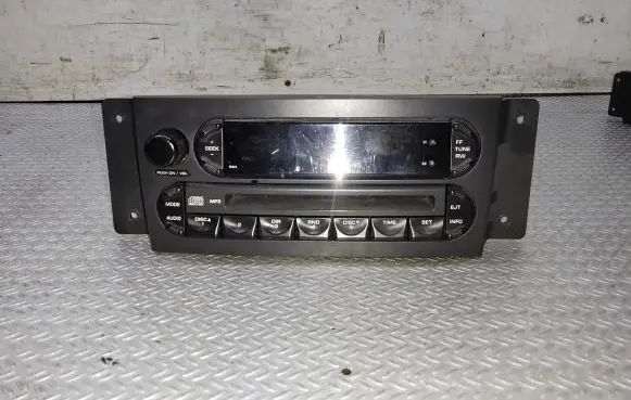 Chrysler Pacifica Radio/CD/DVD/GPS head unit P05094564AA
