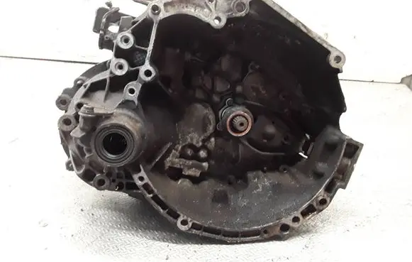 Citroen C4 I Manual 5 speed gearbox 20CQ16 1027334