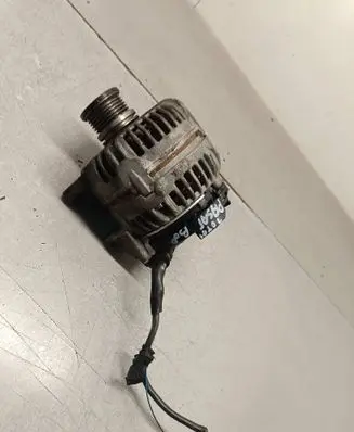 Volkswagen PASSAT B8 Generator/alternator 0124525530 20210210
