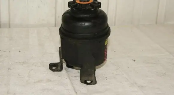 BMW 5 E39 Power steering fluid tank/reservoir 32416851217 32411097154