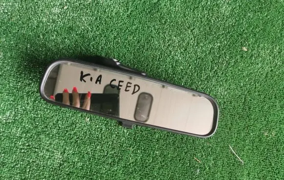KIA Ceed Rear view mirror (interior) A047396