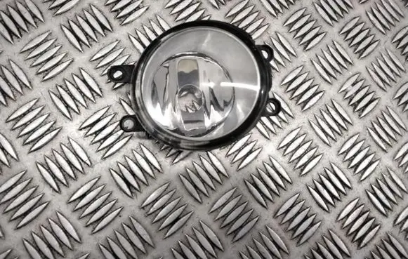 Toyota Prius (XW30) Front fog light 8921G657