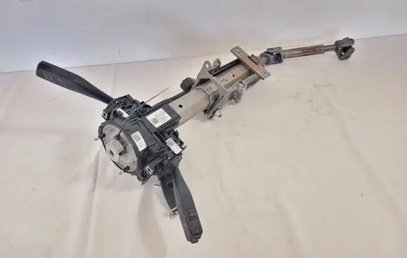 Volkswagen Golf VI Steering wheel axle 1K1419502BG 13050103